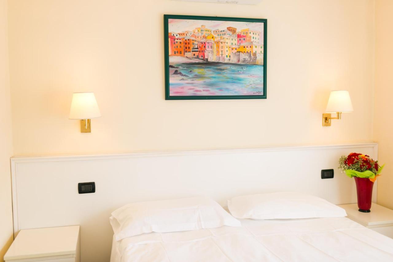Rex Hotel Residence Genoa Exterior photo